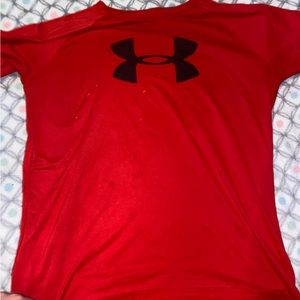 Under armour red tshirt